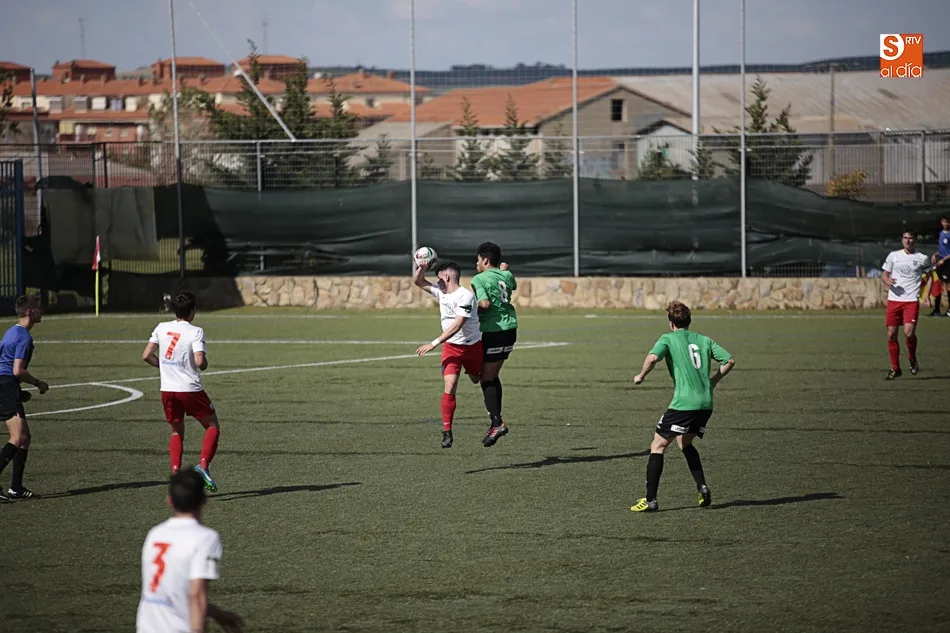 Foto 8 - Paso atr&aacute;s del Santa Marta, que pone en juego sus opciones de ascenso (0-1)