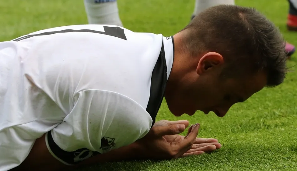 Los numerosos tropiezos del Salmantino UDS hacen que ahora dependa de otros equipos para jugar la fase de ascenso a 2ª B. Foto Salmantino UDS