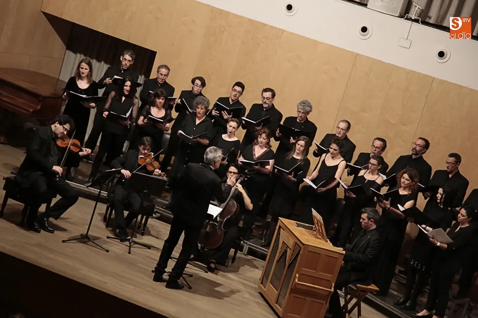 Foto 2 - La Academia de M&uacute;sica Antigua y el Coro de la Universidad homenajean a Francesco Durante  