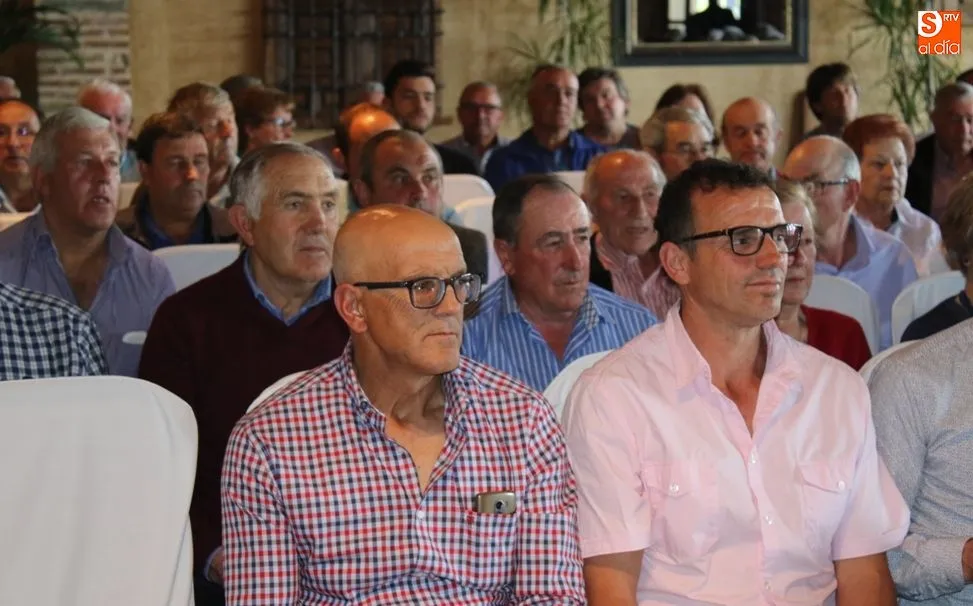 Foto 7 - Ernesto Moronta, candidato a la reelecci&oacute;n como presidente de Caja Rural de Salamanca