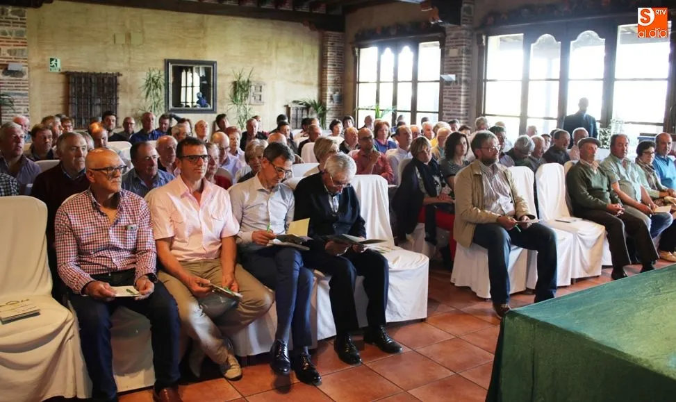 Foto 8 - Ernesto Moronta, candidato a la reelecci&oacute;n como presidente de Caja Rural de Salamanca