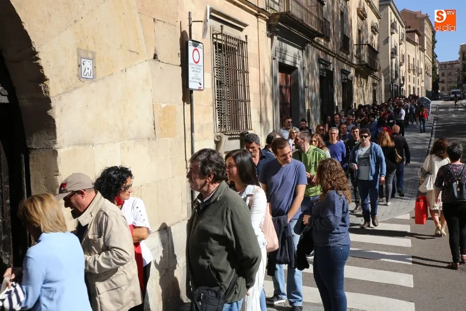 Foto 5 - Respuesta multitudinaria a las pruebas para contratar a 100 figurantes en Salamanca
