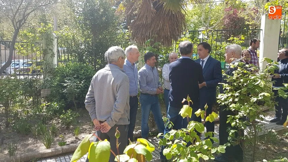 Foto 3 - El Ayuntamiento invertir&aacute; m&aacute;s 117.000 euros en la restauraci&oacute;n del Centro de Mayores de Tejares