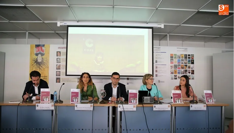 Treinta estudiantes colaboran en un estudio sobre el periodismo radiofónico actual