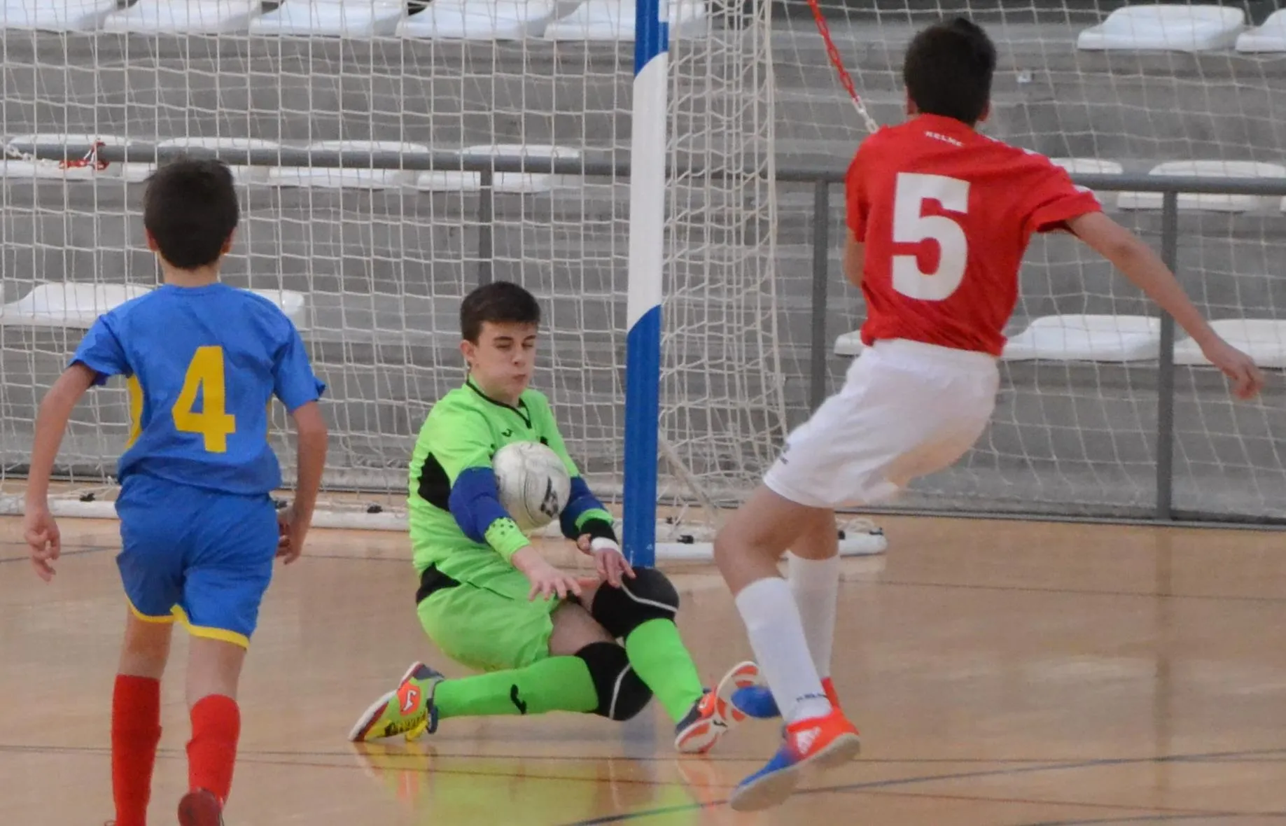 La Federación llama al portero del III Infantil David Martín para un entrenamiento de...