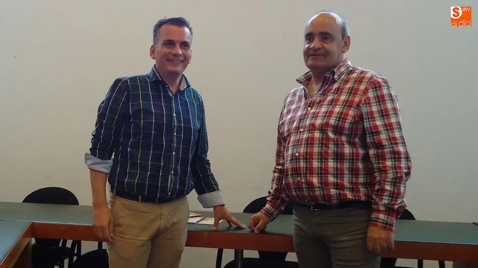 El concejal de Festejos, Óscar Casas, y el alcalde, Manuel Gago