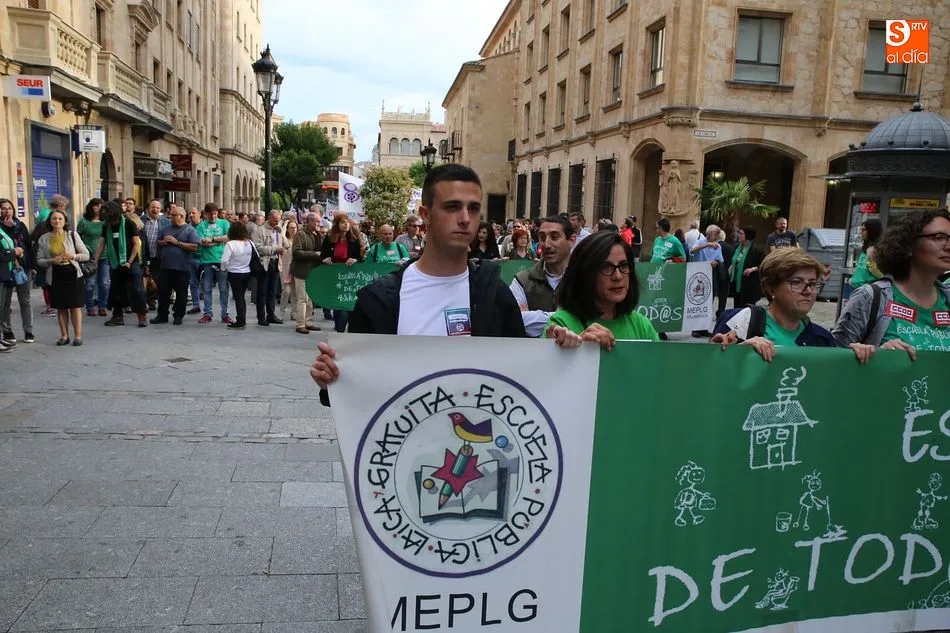 Foto 8 - &lsquo;Nos est&aacute;n robando la educaci&oacute;n y la vamos a recuperar&rsquo;, la Marea Verde recorre de nuevo las...