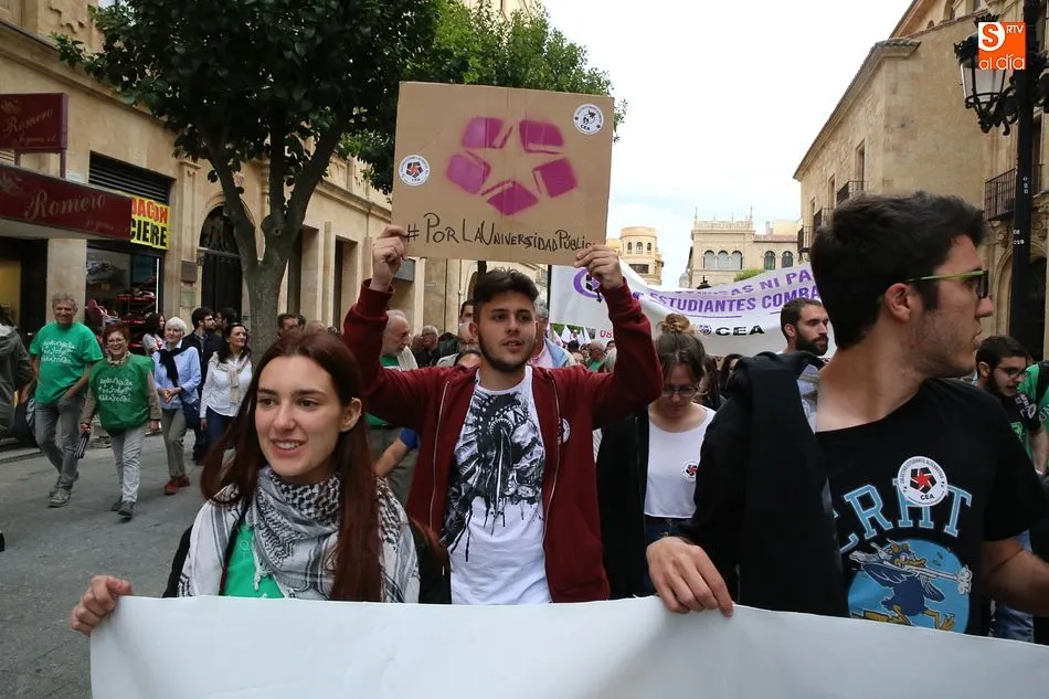 Foto 6 - &lsquo;Nos est&aacute;n robando la educaci&oacute;n y la vamos a recuperar&rsquo;, la Marea Verde recorre de nuevo las...