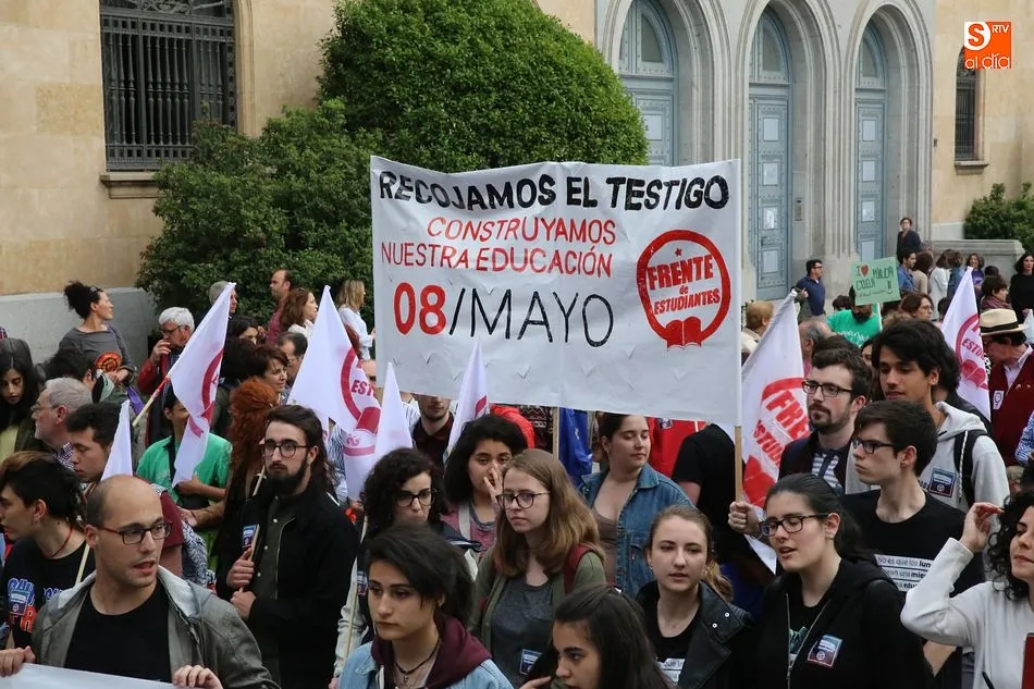 Foto 4 - &lsquo;Nos est&aacute;n robando la educaci&oacute;n y la vamos a recuperar&rsquo;, la Marea Verde recorre de nuevo las...