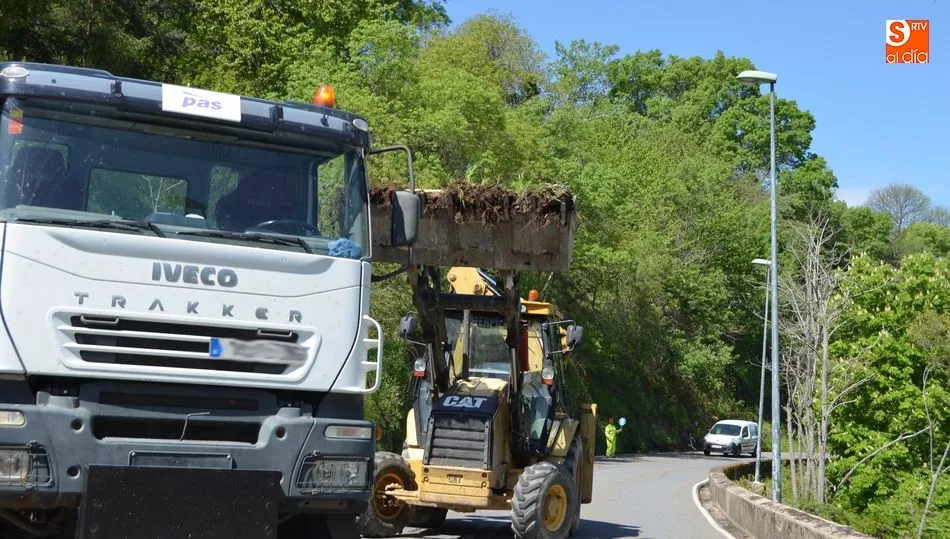 Obras de acondicionamiento en la carretera de Candelario