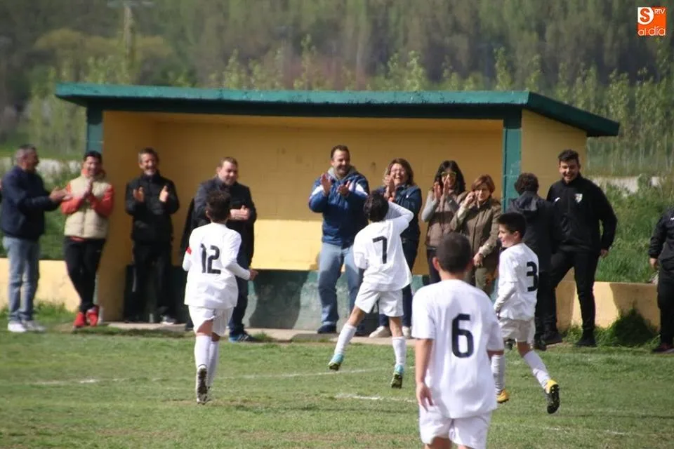 El Club de Fútbol Alba de Tormes afronta la nueva temporada con muchos cambios