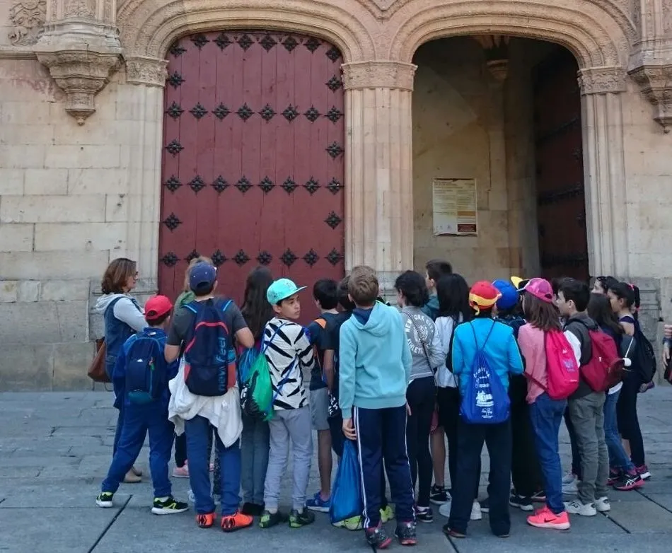 Foto 10 - Alumnos del CEIP San Blas de Santa Marta disfrutan de una interesante visita cultural
