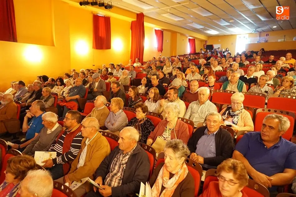 Foto 2 - Caja Rural de Salamanca informa a sus socios de la Sierra de Francia de un ejercicio repleto de...