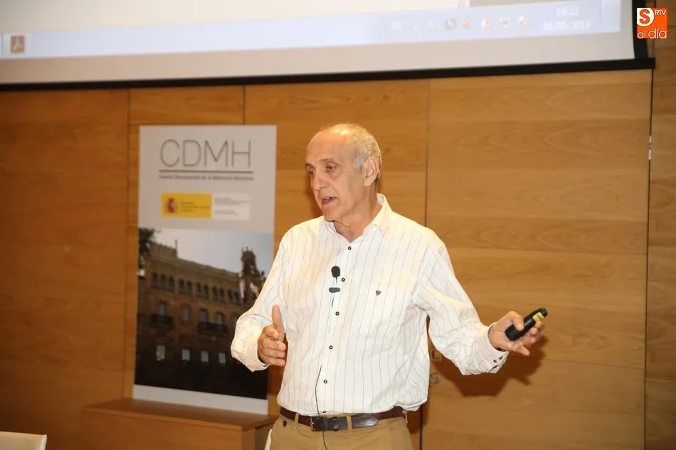Foto 6 - Fermin Ezkieta presenta La fuga del Monte Ezcaba en el Centro Documental de la Memoria Hist&oacute;rica