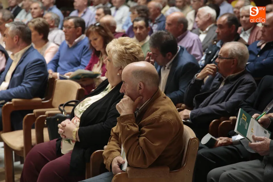 Foto 5 - El presidente de Caja Rural destaca el incremento de socios y del volumen de negocio