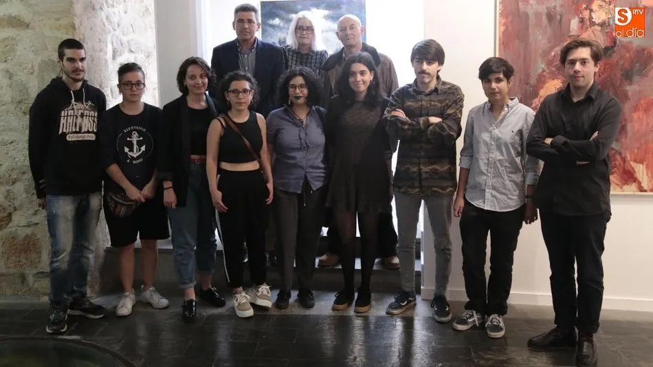 Los alumnos y los responsables, en la exposición en La Salina. Fotos: Alejandro López