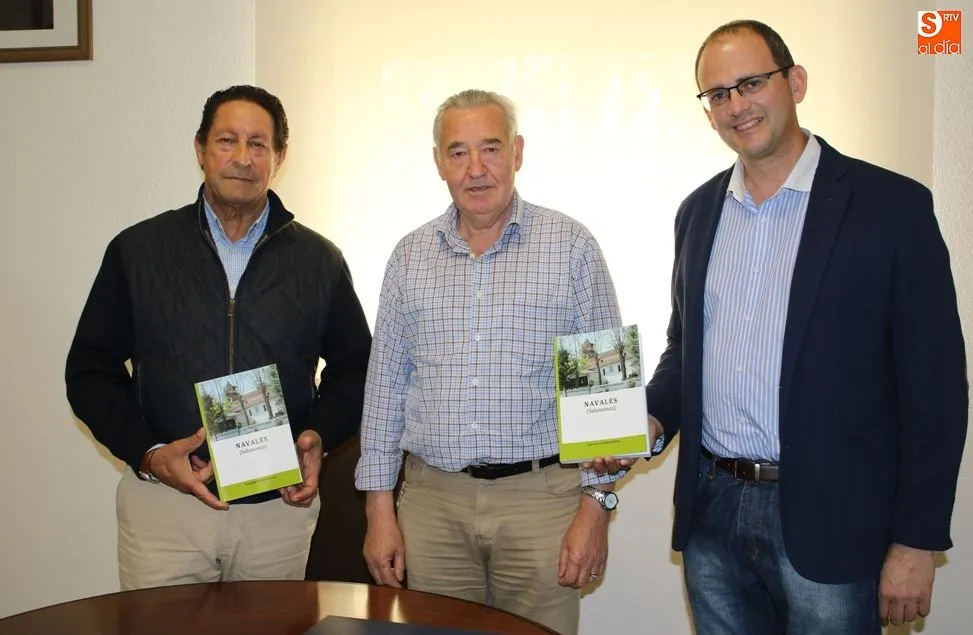 El alcalde, Ignacio Martín junto a Cipriano Carabias y el diputado Antonio Luis Sánchez