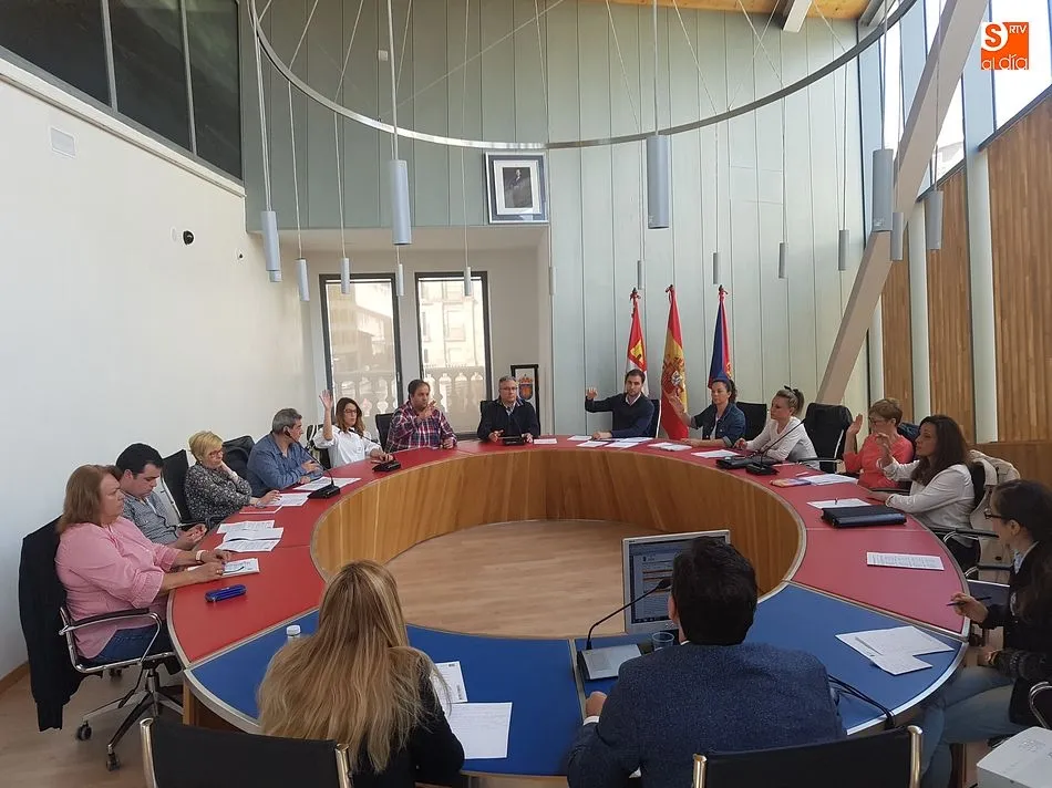 El pleno municipal aprobó la liquidación de cuentas de 2017 con remanente positivo de tesorería