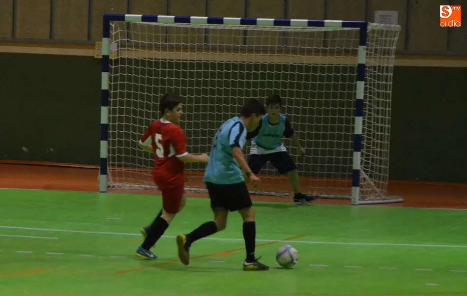 Foto 11 - En marcha el marat&oacute;n de partidos del XI Trofeo San Cayetano  
