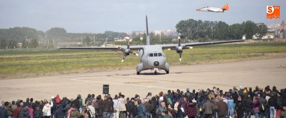 Miles de personas se han acercado a Matacán en la jornada de puertas abiertas. Fotos: Alejandro López