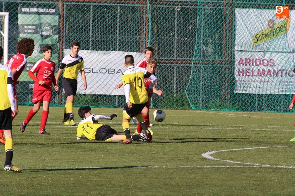 Foto 4 - Resultados, clasificaciones e im&aacute;genes de las categor&iacute;as de f&uacute;tbol provincial