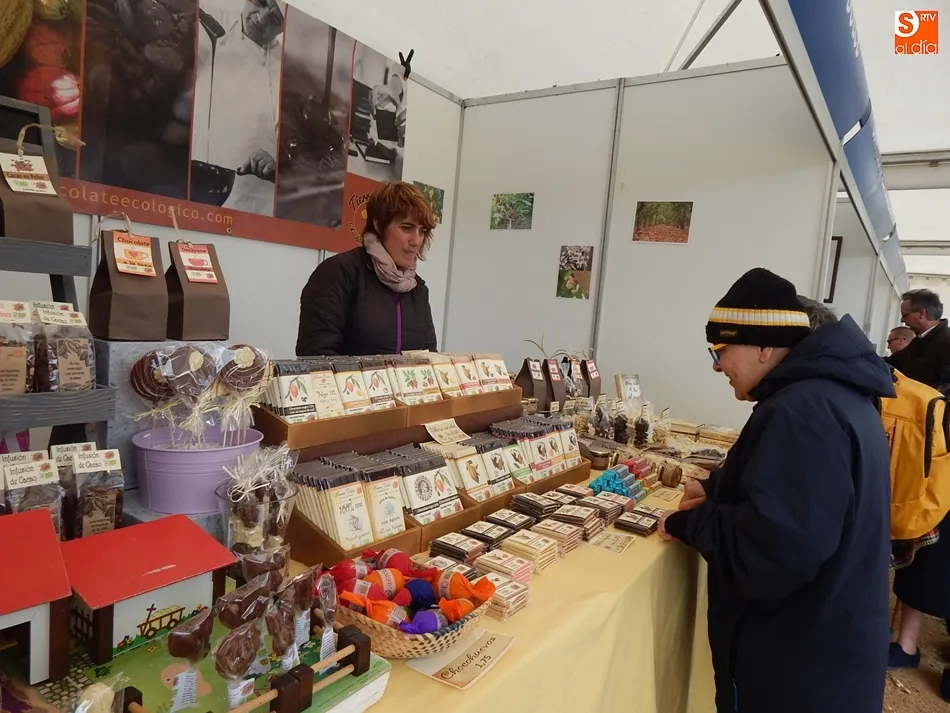 Foto 6 - La calidad como se&ntilde;a de identidad de la Feria Alimentaria y Artesana de Ledesma