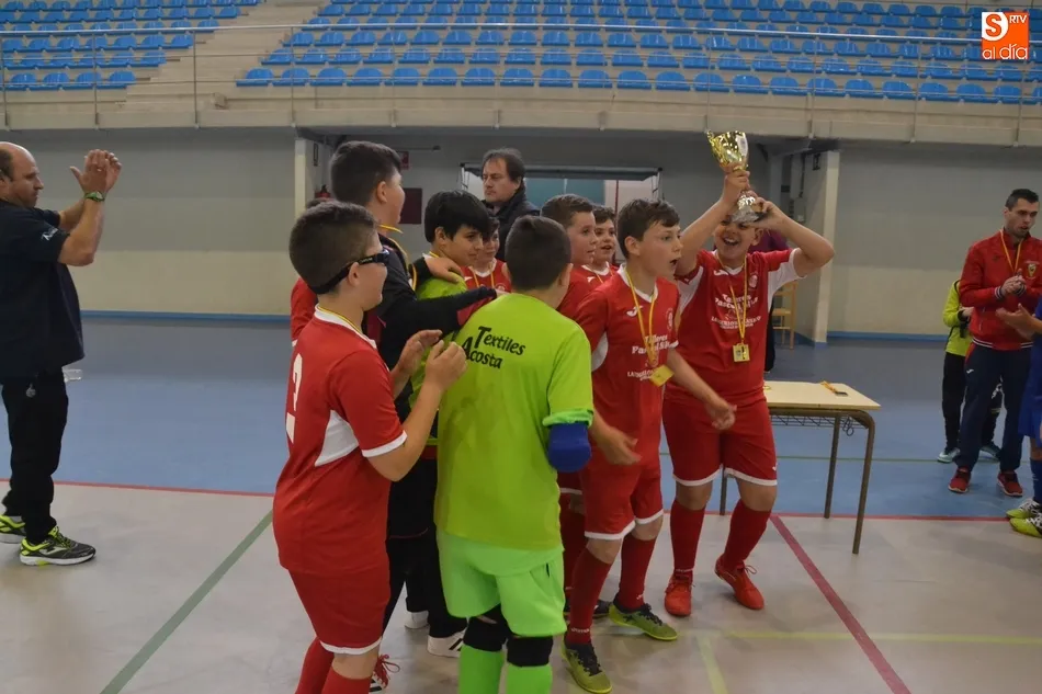 Foto 8 - El III Columnas se corona campe&oacute;n provincial en alevines y cadetes  