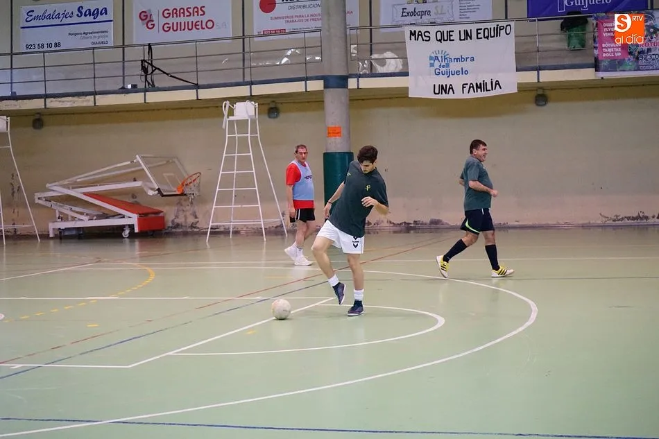Foto 4 - La solidaridad gana el partido &lsquo;Goles por Jos&eacute;&rsquo;