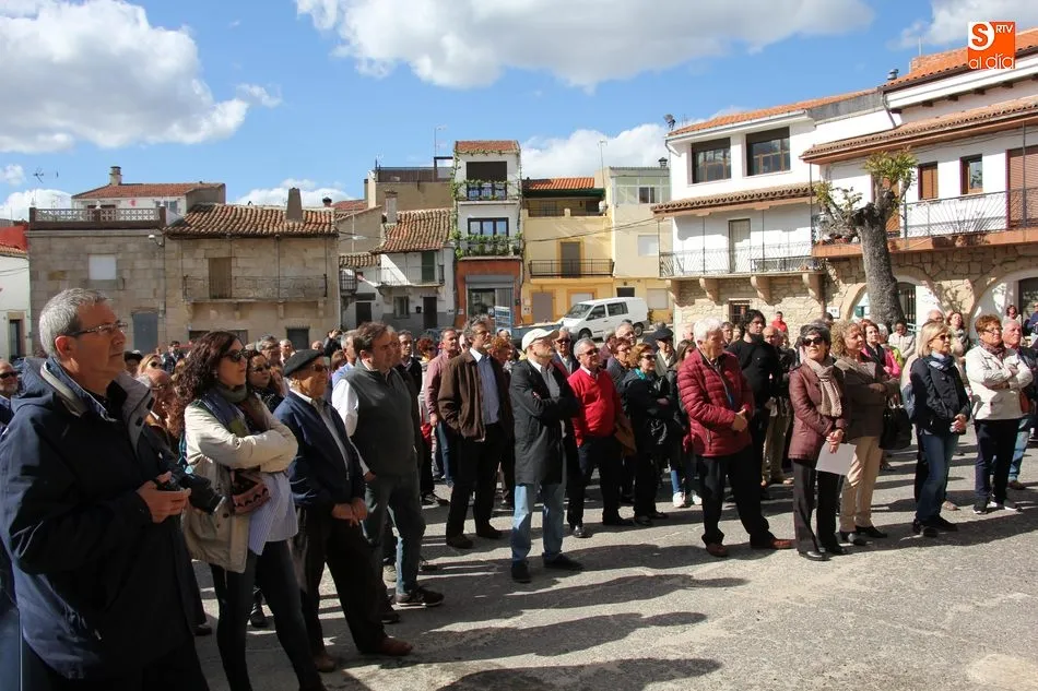 Villarino homenajea a su poeta José Miguel Ullán  
