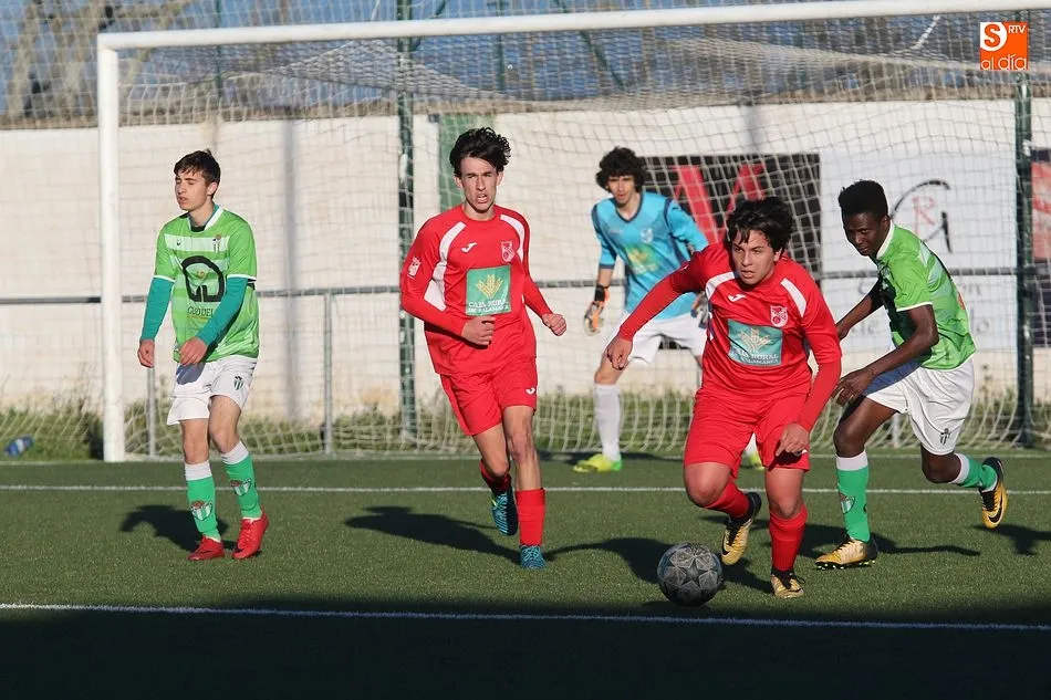 El Navega marcó cuatro tantos en la segunda mitad para remontar un partido que perdía 4-2