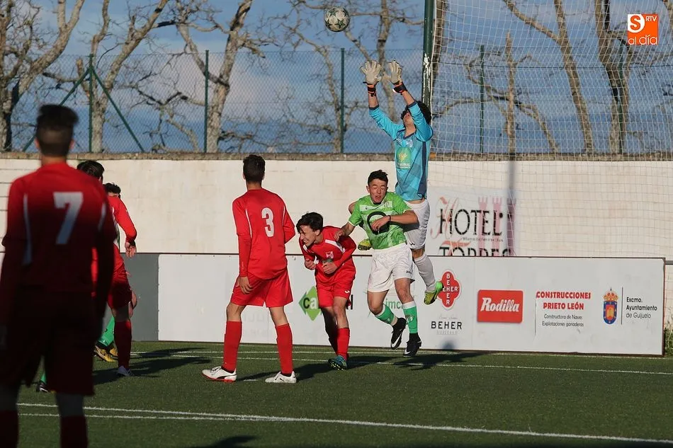 Foto 6 - El CD Navega Juvenil protagoniza una espectacular remontada ante el CD Guijuelo (4-6)