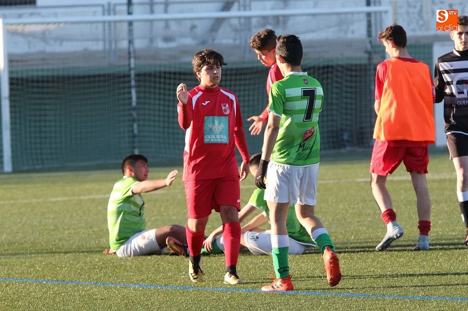 Foto 5 - El CD Navega Juvenil protagoniza una espectacular remontada ante el CD Guijuelo (4-6)