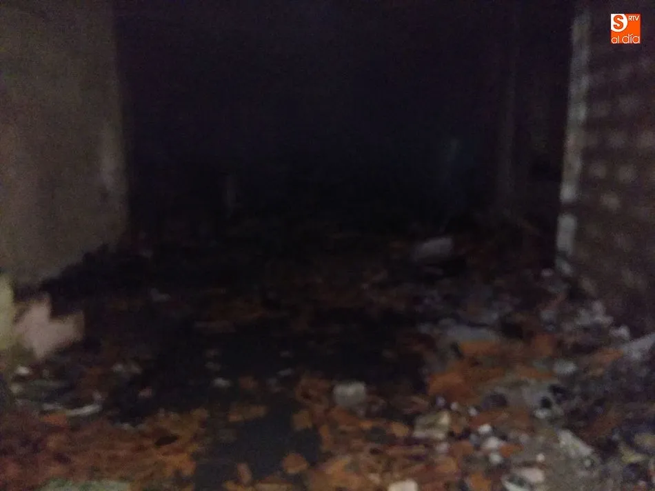 Foto 6 - Muere un bombero mientras trabajaba en la extinci&oacute;n del incendio en una vivienda de Colmenar de...