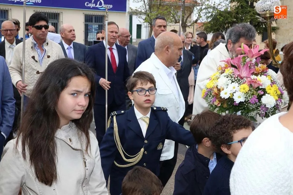 Foto 6 - Calzada de Valdunciel honra con misa y procesi&oacute;n al Cristo de la Piedad&nbsp;