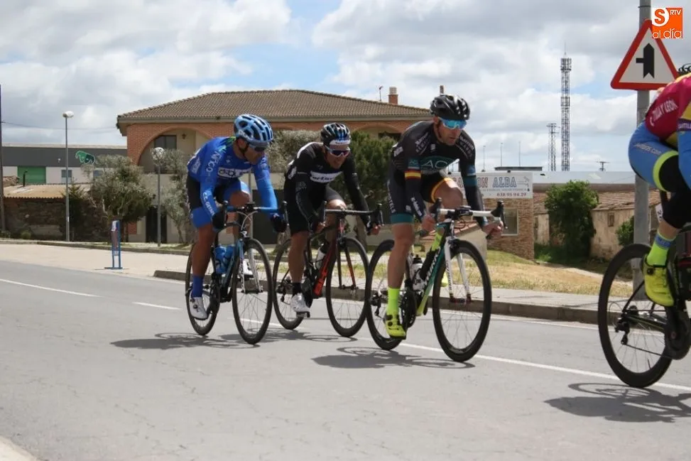 Foto 7 - Eladio Jim&eacute;nez se impone al sprint y gana el Trofeo Santa Teresa &ndash;&nbsp;A&ntilde;o Jubilar Teresiano