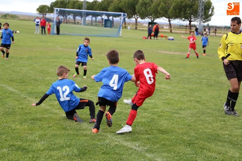 Foto 7 - Los prebenjamines del Promesas de Villoria se proclaman campeones de la liga