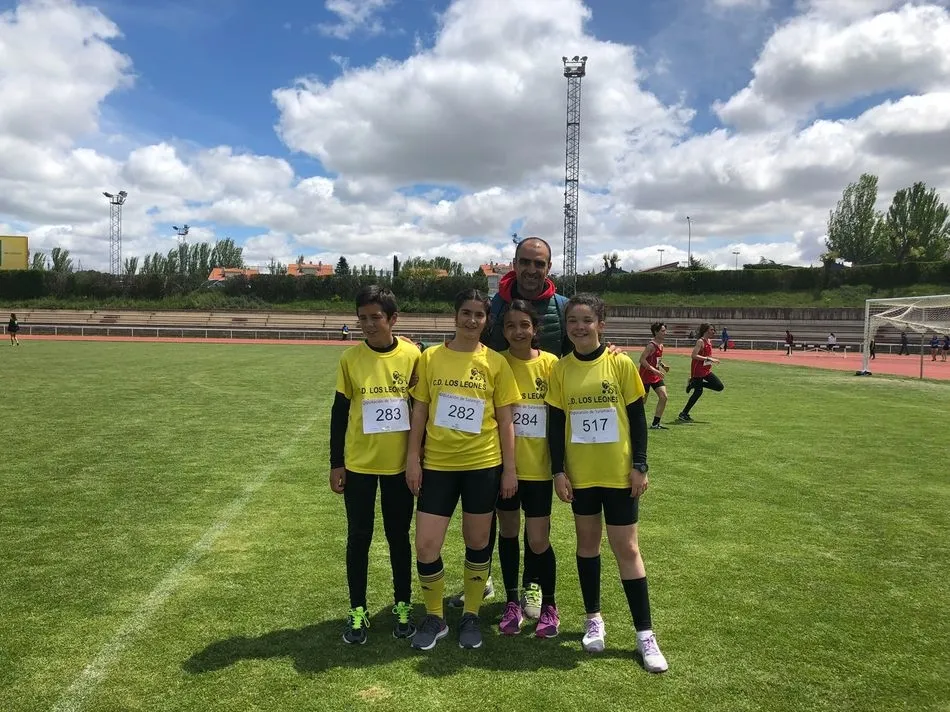 Foto 11 - Intenso Torneo Ib&eacute;rico en Freixo para el CD los Leones  
