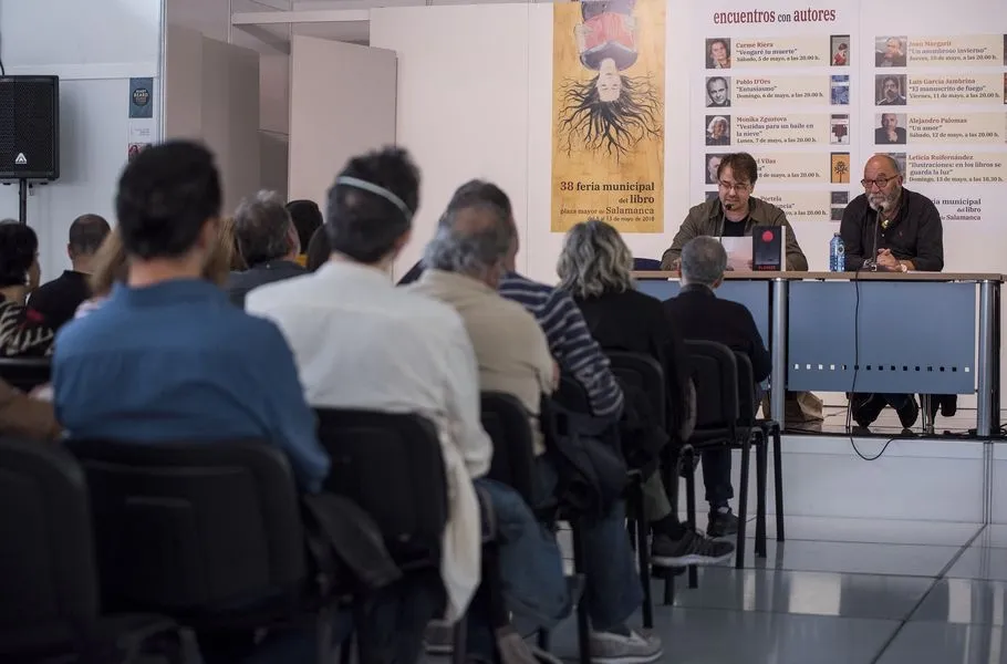 Foto 4 - Josetxu Mor&aacute;n recrea la tragedia de los refugiados que llegan a una Europa erizada de fronteras y...