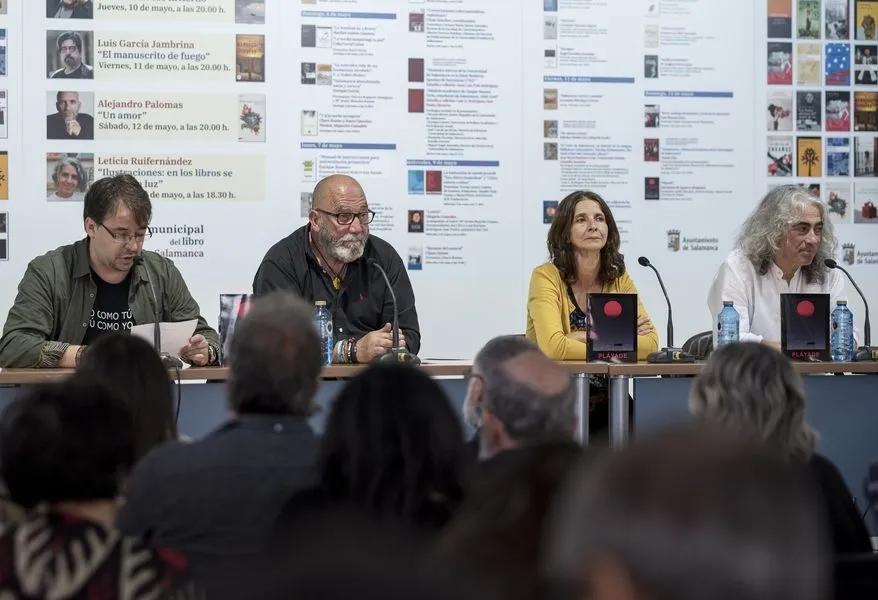 Foto 3 - Josetxu Mor&aacute;n recrea la tragedia de los refugiados que llegan a una Europa erizada de fronteras y...