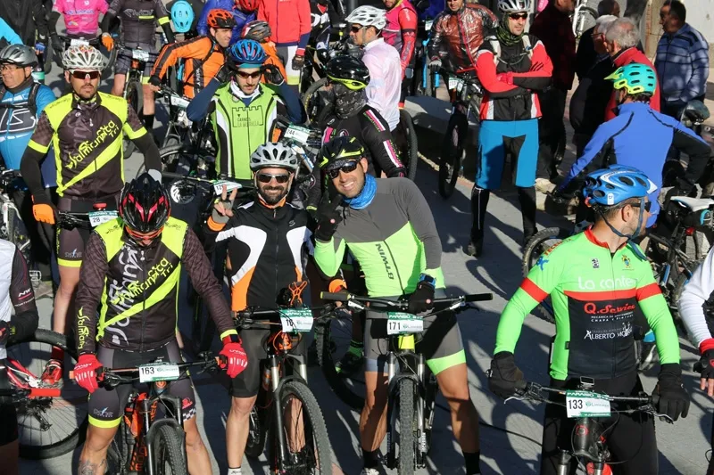 Foto 6 - &Eacute;xito de la Quedada BTT de Alaraz con m&aacute;s de 250 participantes
