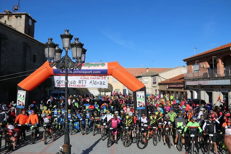 Foto 3 - &Eacute;xito de la Quedada BTT de Alaraz con m&aacute;s de 250 participantes
