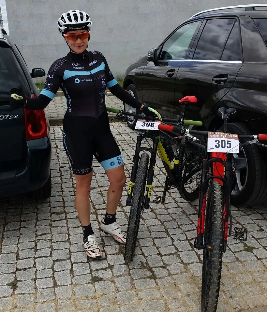 Foto 3 - Ainhoa S&aacute;nchez se adjudica la modalidad Marat&oacute;n de la BTT de Almeida  