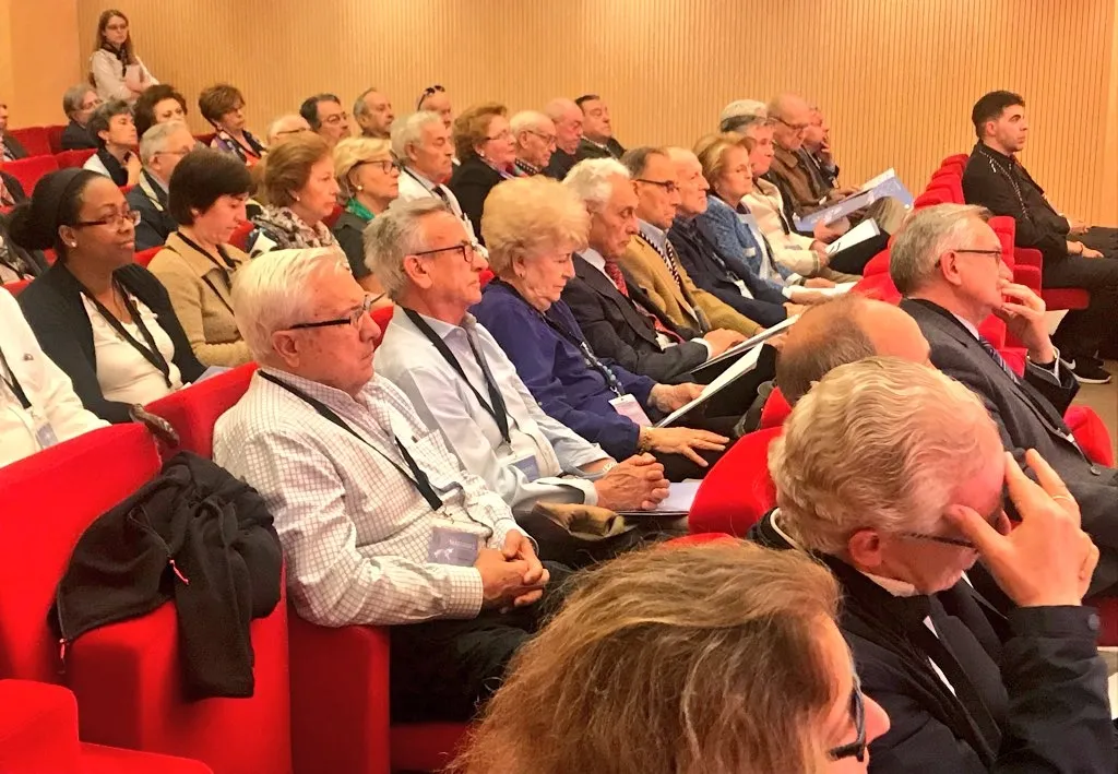Foto 2 - El Obispo participa en Zaragoza en unas Jornadas Marianas sobre la Virgen del Pilar  