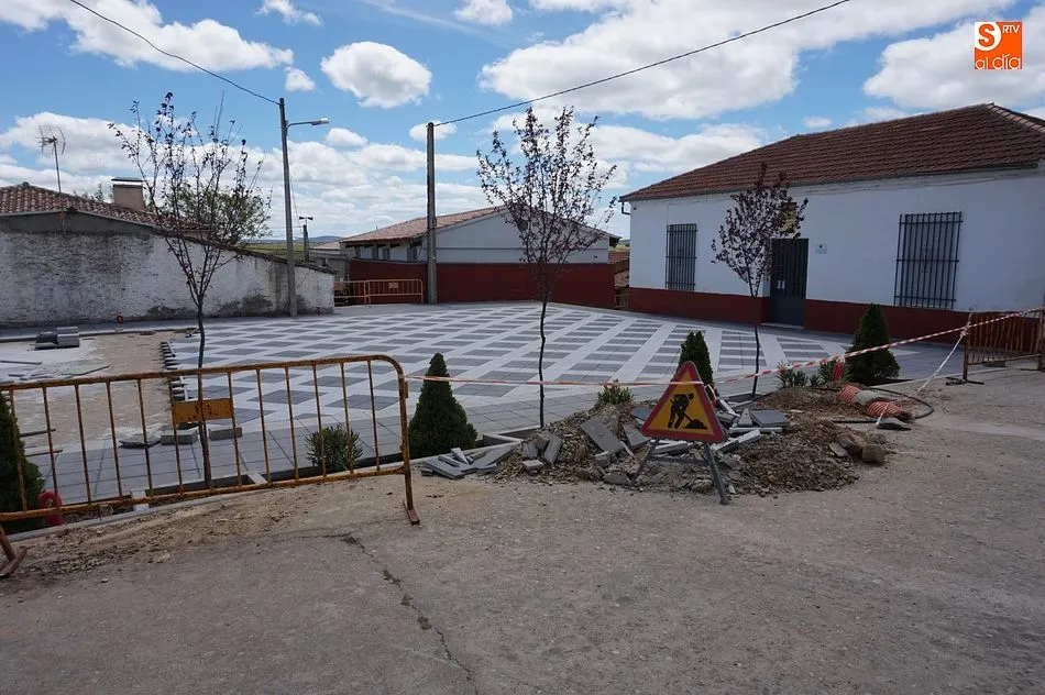 Foto 6 - La nueva plaza estar&aacute; lista para las fiestas de Santa Isabel