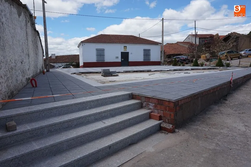 Foto 3 - La nueva plaza estar&aacute; lista para las fiestas de Santa Isabel