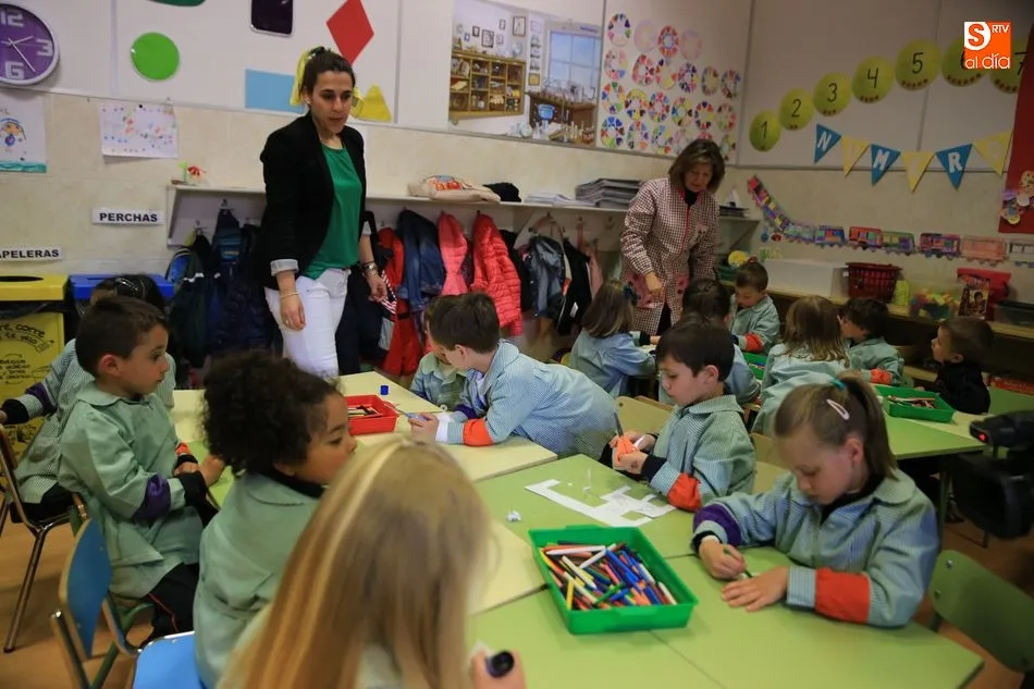 Foto 6 - M&aacute;s de 1.500 escolares salmantinos se comprometen con el consumo responsable