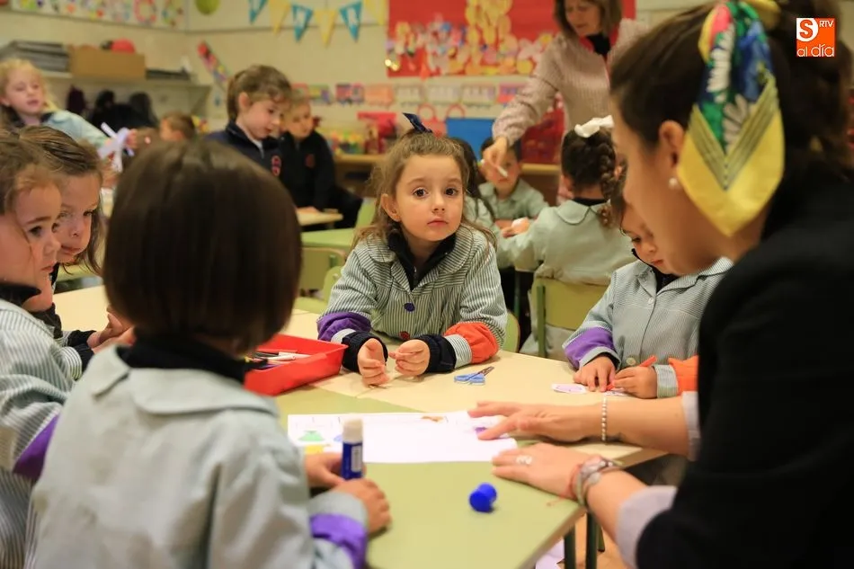 Foto 3 - M&aacute;s de 1.500 escolares salmantinos se comprometen con el consumo responsable