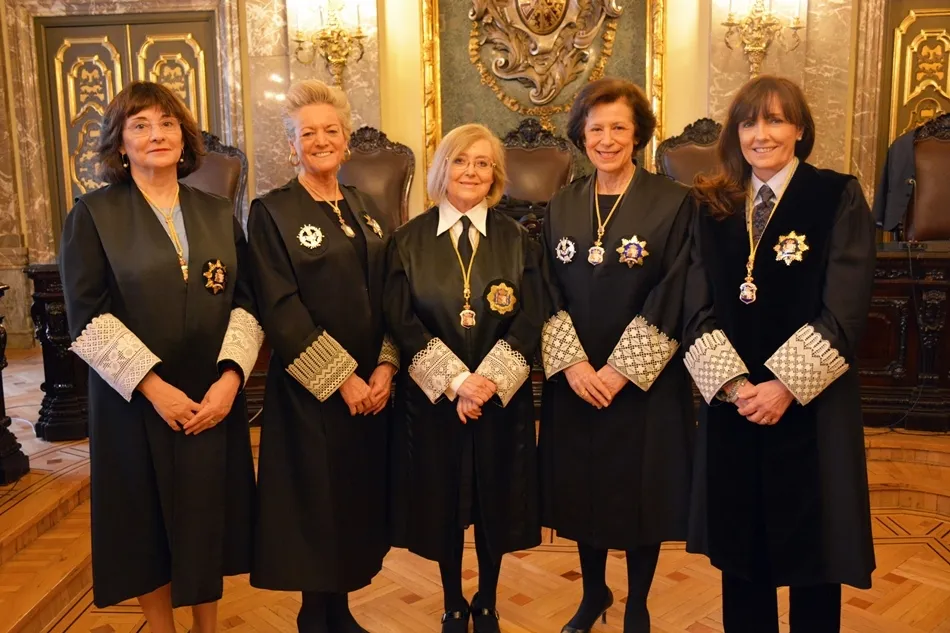 Foto 2 - Las magistradas del Supremo reconocen el derecho a acumular en jornadas completas el permiso de...