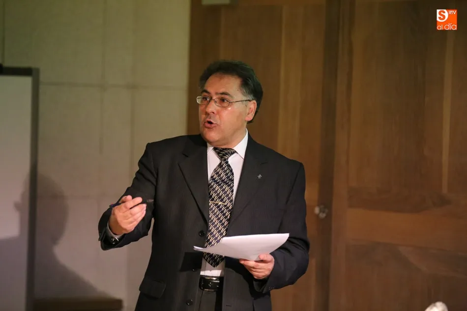 Foto 7 - Ram&oacute;n Garc&iacute;a G&oacute;mez destaca el impacto de la Universidad en Salamanca  