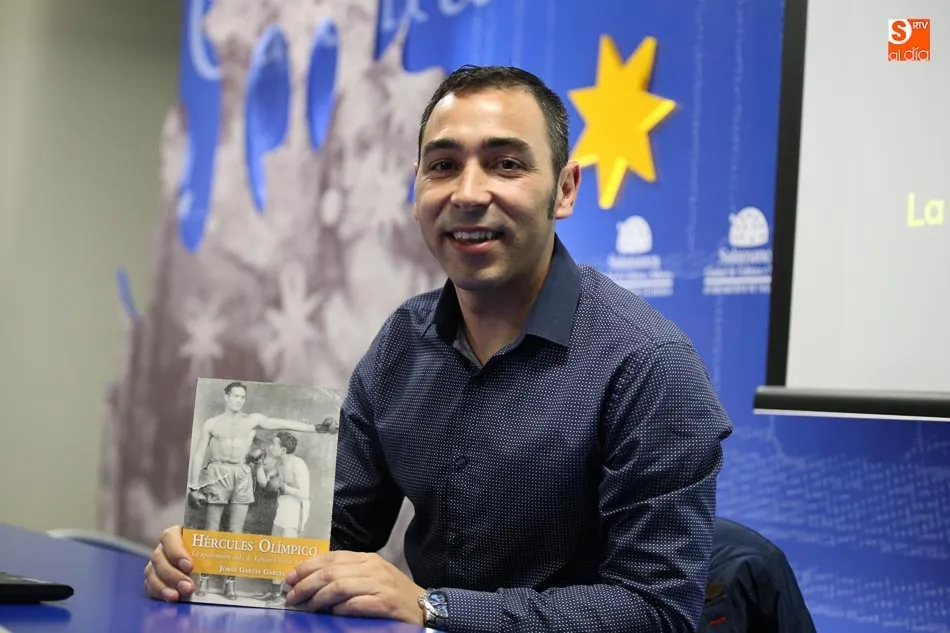 Jorge García en la presentación de su libro ‘Hércules Olímpico. La vida de Fabián Vicente del Valle’ / Foto: Alberto Martín